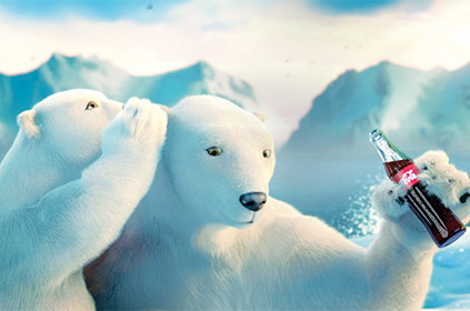 Ícone da marca, o urso polar passou a estrelar as campanhas no Brasil a partir dos anos de 1990